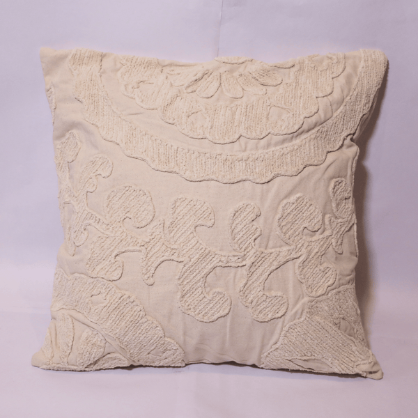 Elegant Flora Tufted Cushion Cover