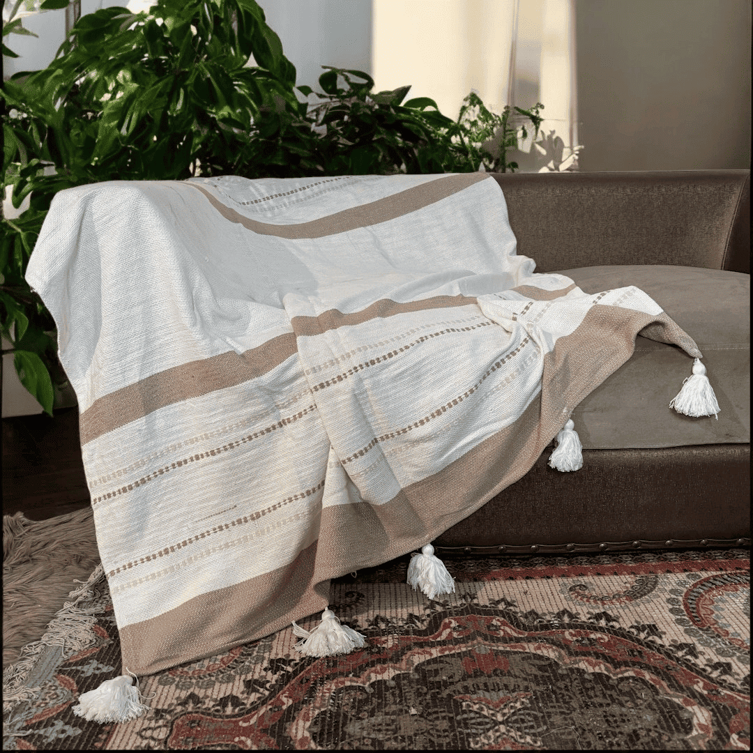 Minimal Beige Tufted Sofa Throw