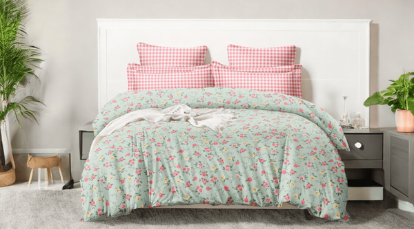 Pastel Gingham and Roses Bedsheet