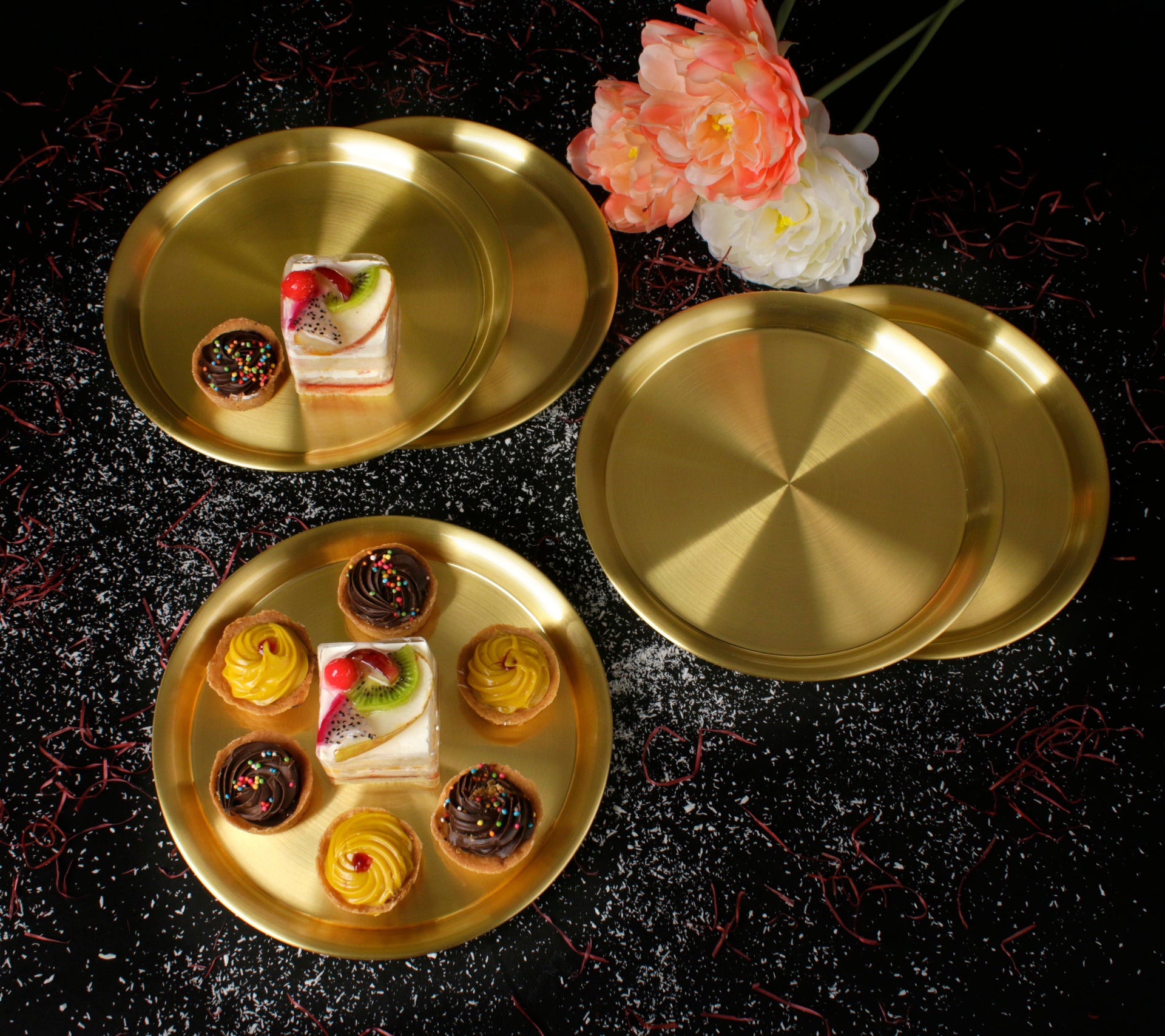 Paramparagat Upyogita Swarna Devyani 7' Brass Dessert Plates