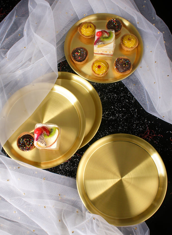 Paramparagat Upyogita Swarna Devyani 7' Brass Dessert Plates