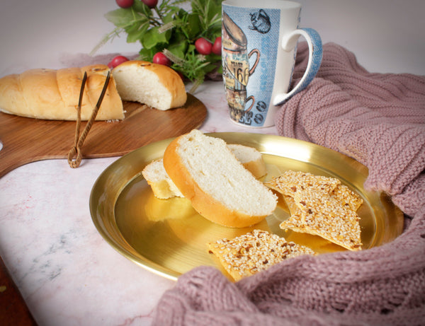 Paramparagat Upyogita Swarna Devyani 9' Brass Snacks Plates