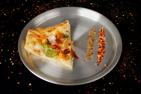 Paramparagat Upyogita Devam Devyani Brass 9' Plate Set with Tin Coating (Kalai)