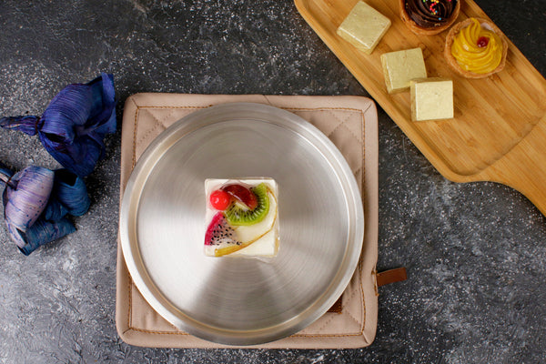 Paramparagat Upyogita Devam Maharani 7' Brass Dessert Plates with Tin Coating (Kalai)