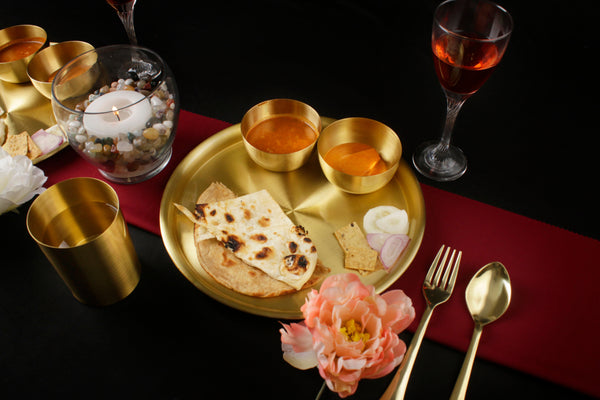 Paramparagat Upyogita Swarna Devyani 11' Brass Dinner Set