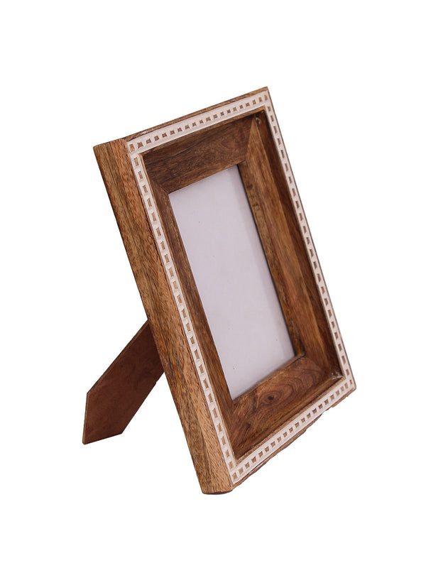 Wooden Photo frame - Chembra