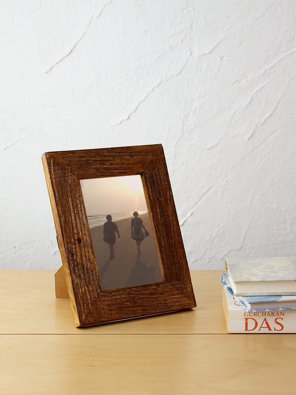 Pantha Photo Frame (Natural)