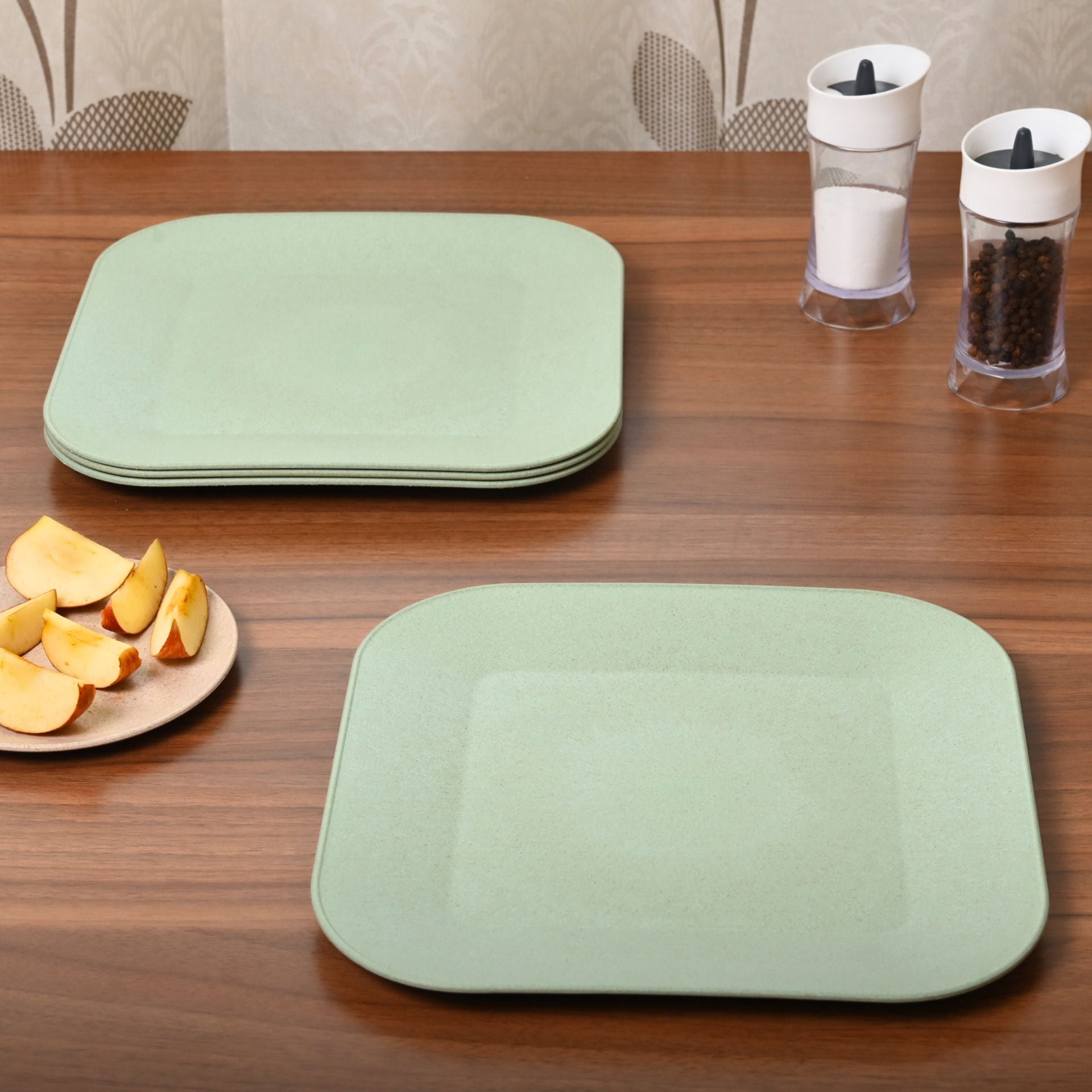 Picnic Plate 9 inch set of 4 | Earth friendly Unbreakable Plates Made with Bamboo Fibers & Rice Husk Fiber