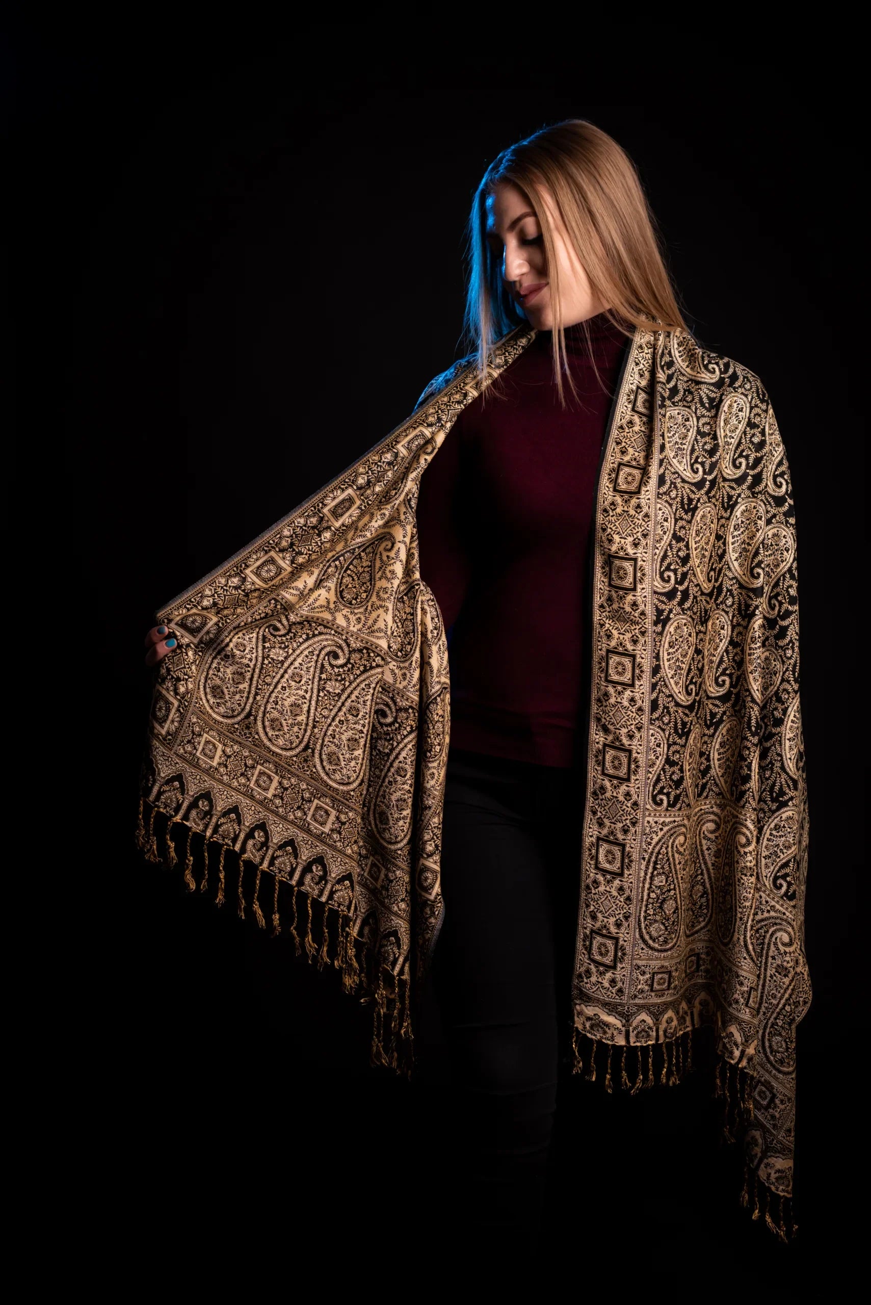 Eșarfă Cașmir reversibilă Paisley India, bej-negru