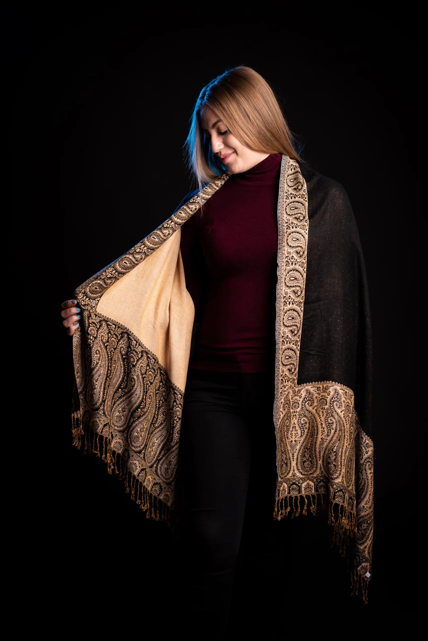 Eșarfă Cașmir reversibilă Paisley negru-bej oriental floral India