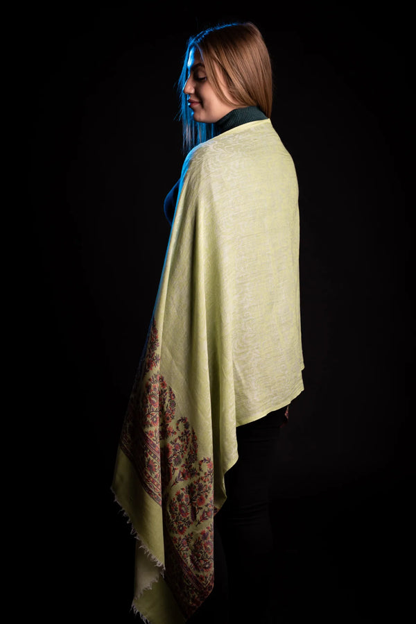 Esarfa-Sal Cara, din lana pashmina verde-fistic cu broderie fina