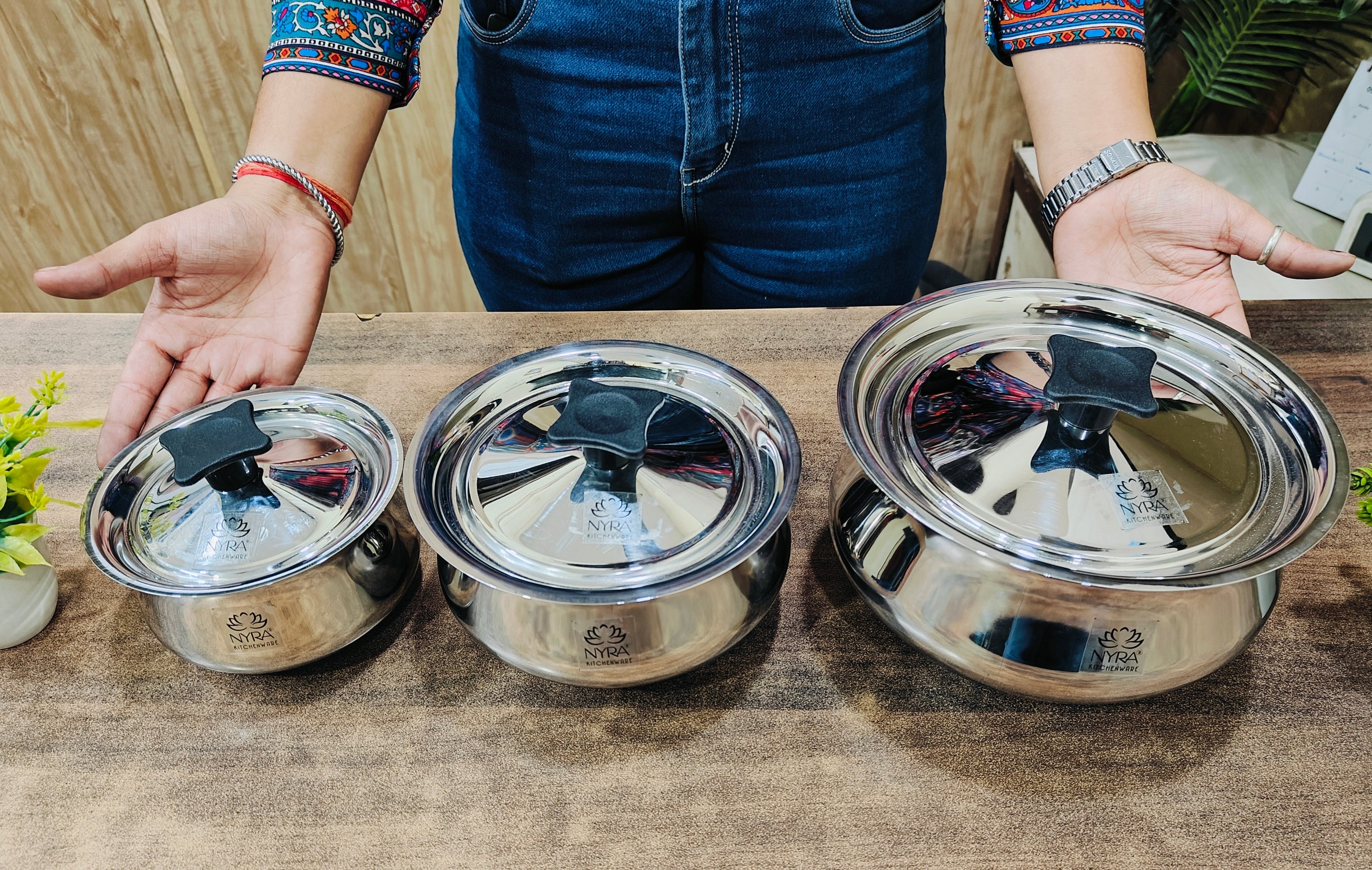 Stainless Steel Pulao Handi with Lid and PVC Knob