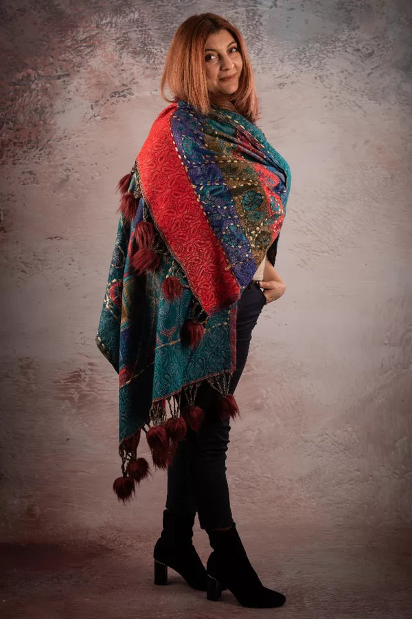 Sal albastru cu broderie hand made si blanita artificiala India