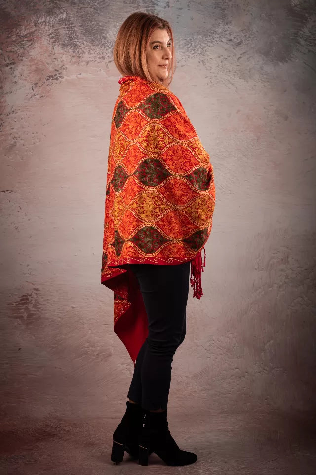 Sal rosu-teracota din lana reversibil cu broderie hand made India