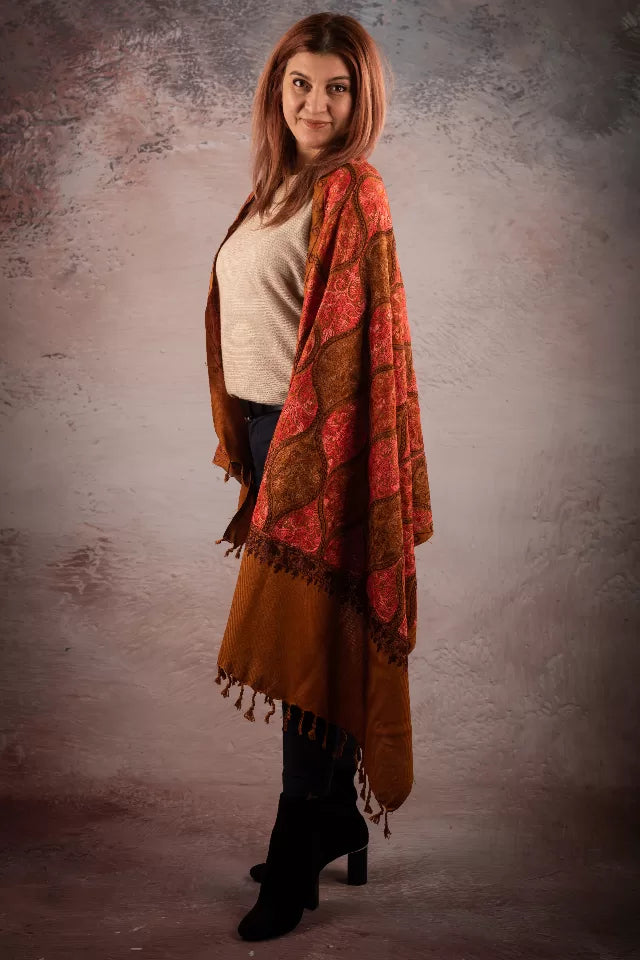 Șal teracota din lână reversibilă cu broderie hand made India