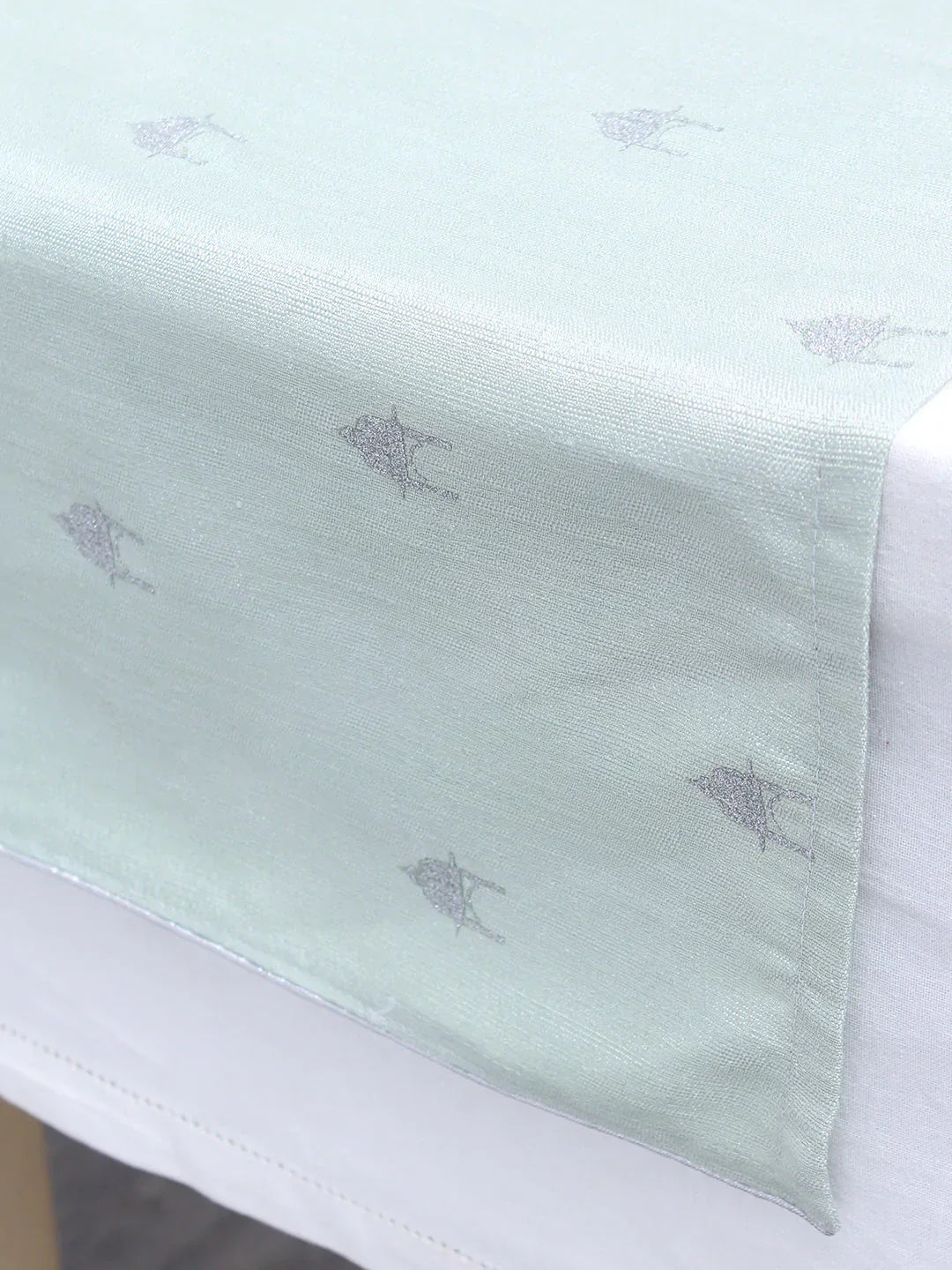 Chhatra Table Runner