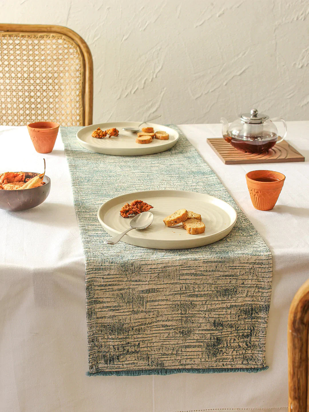 Daya Table Runner