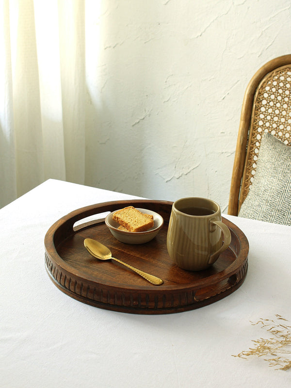 Kavar Round Tray (Natural)