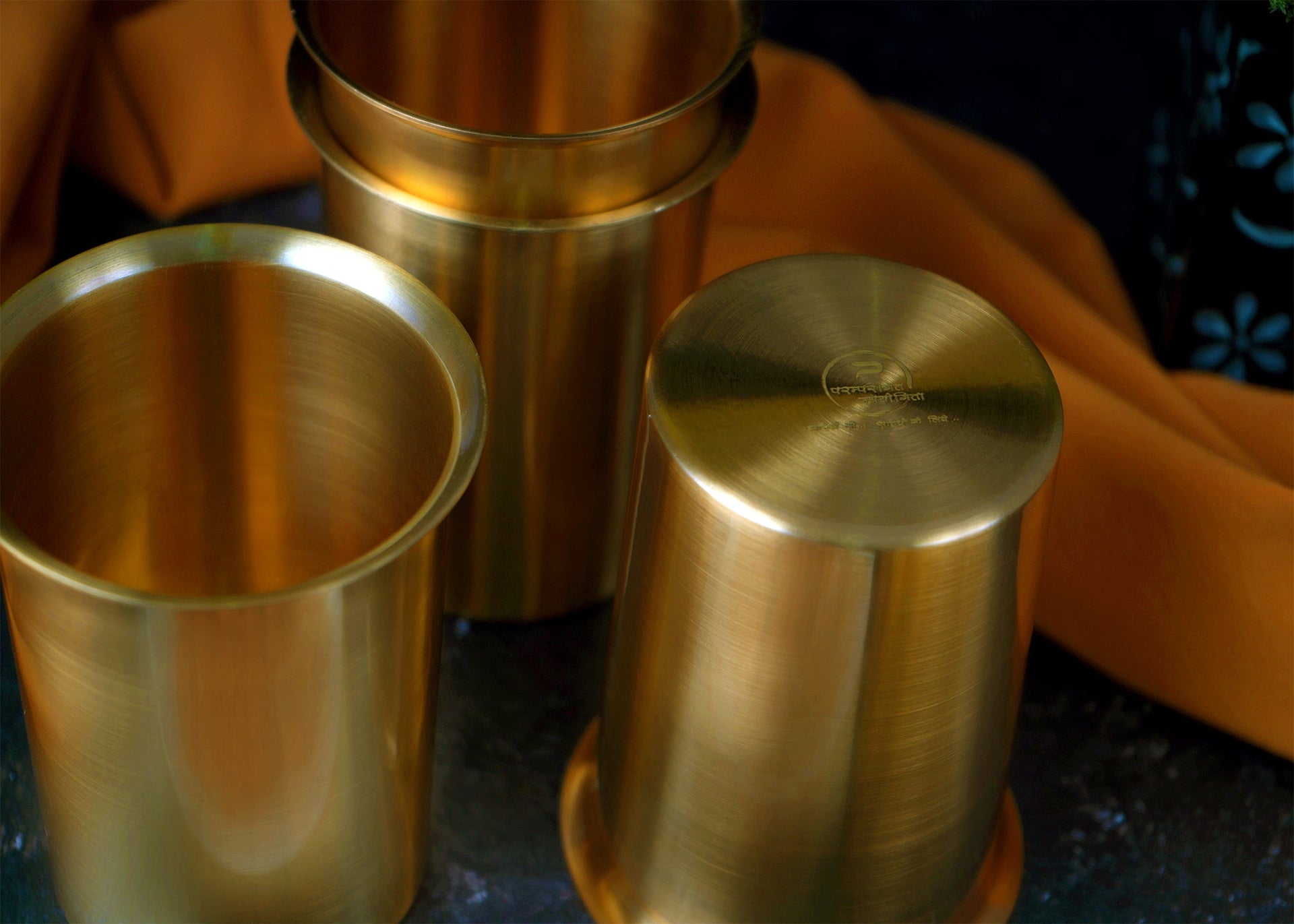 Paramparagat Upyogita Swarna Maharani Pure Brass Glass Set