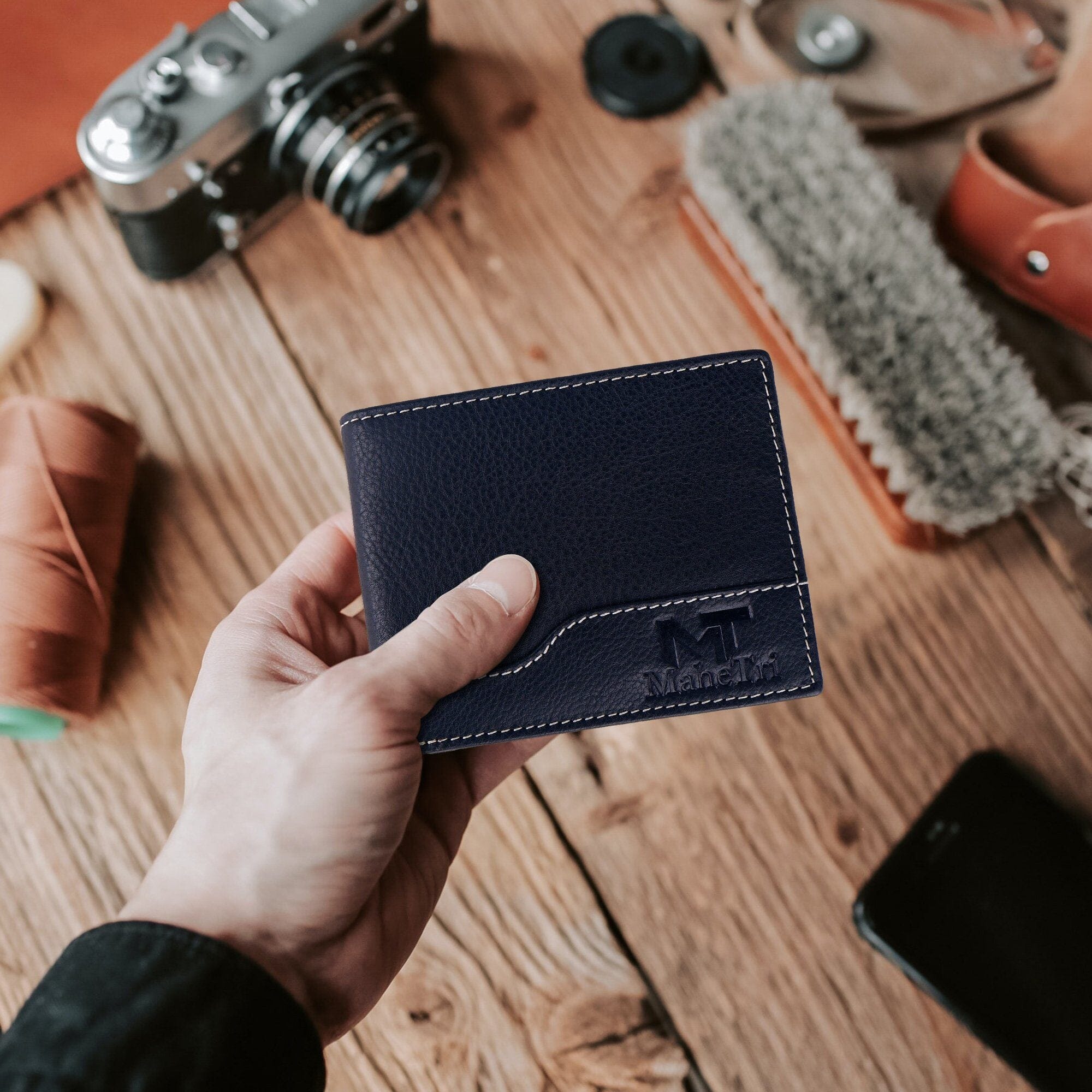 Buy Handmade Leather Wallets for Men from Classy Leather Bags Bags