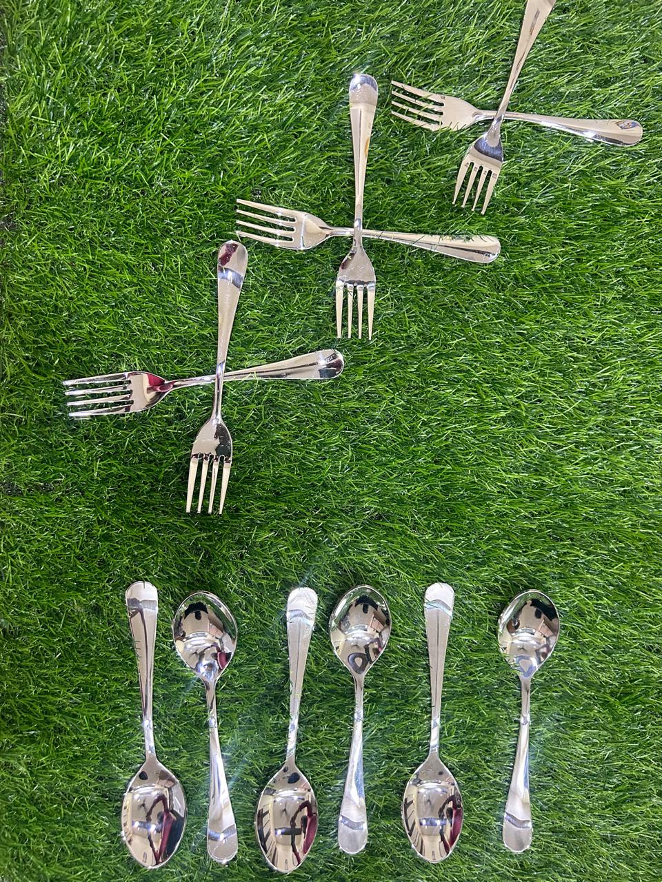 Stainless Steel Round Cutlery Holder/Spoon Holder