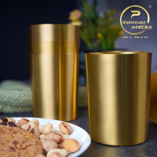 Paramparagat Upyogita Swarna Devyani Brass Glass Gift Set