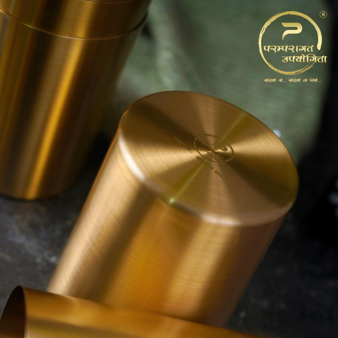 Paramparagat Upyogita Swarna Devyani Brass Glass Gift Set