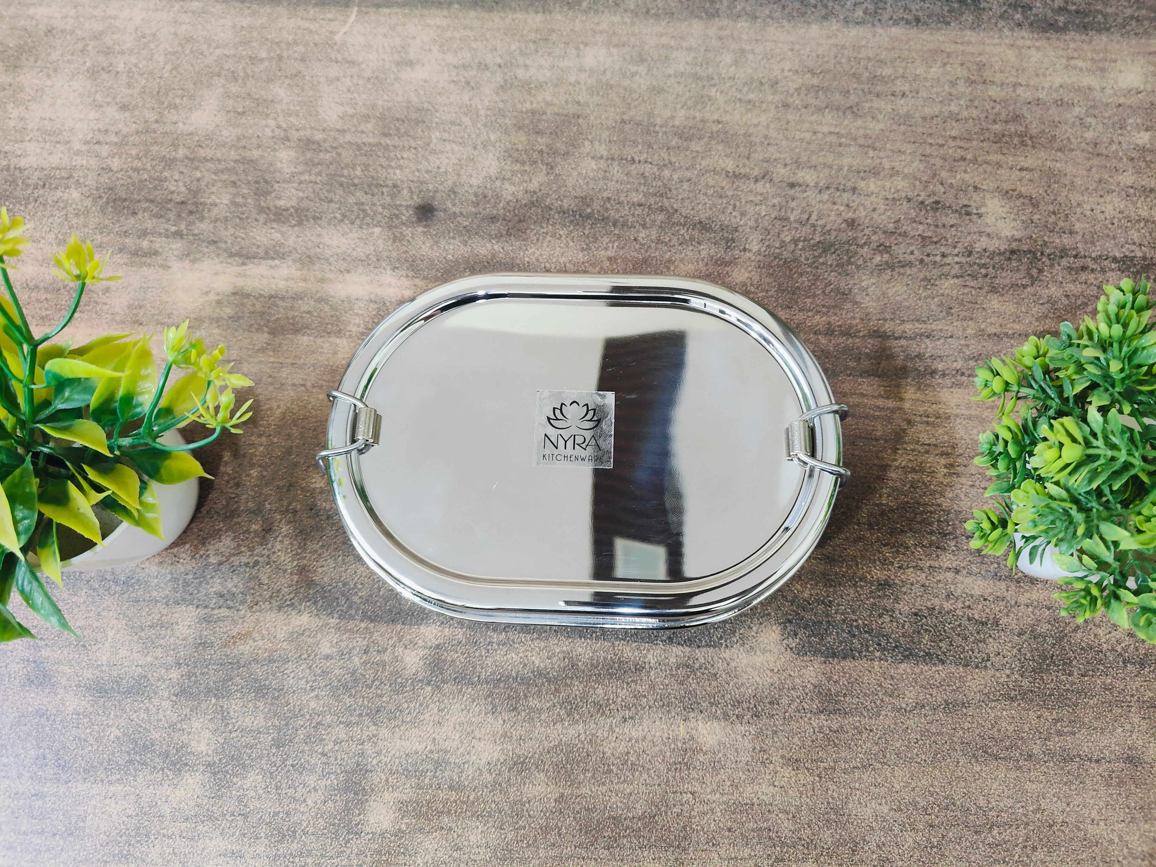 Stainless Steel Oval-shaped Lunch Box with Leakproof Dibbi