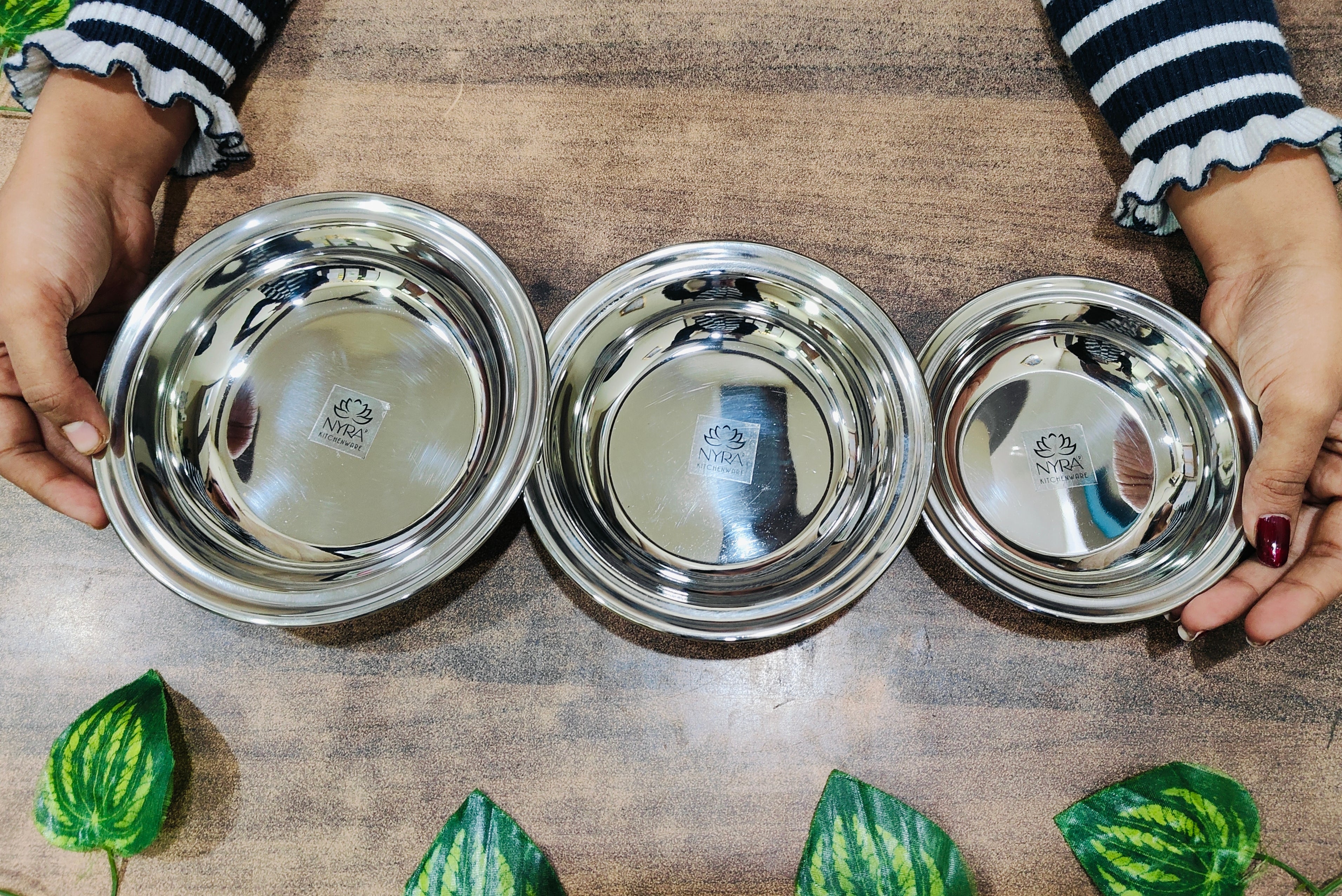 Stainless Steel Dahivada Serving Bowl 