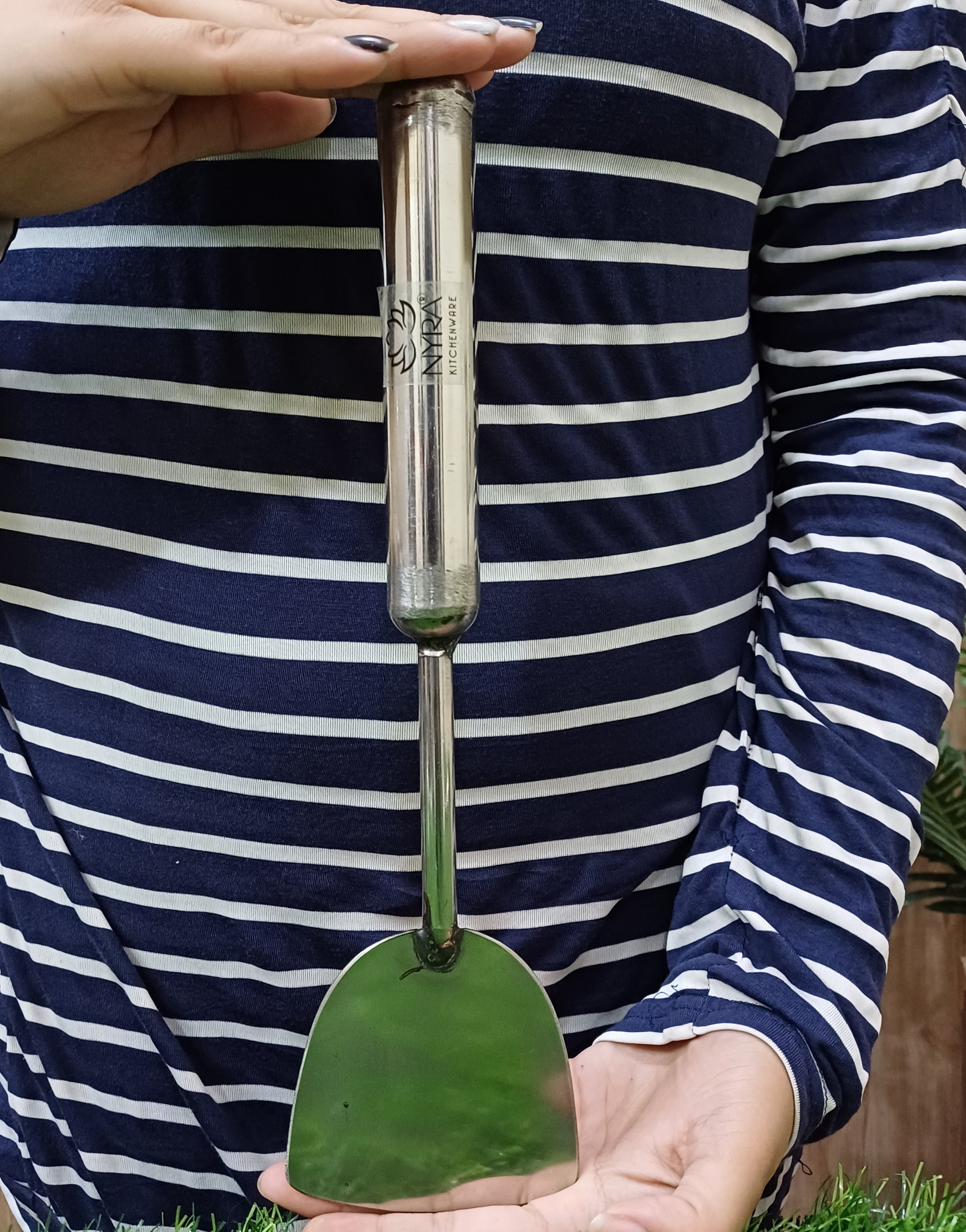 showing Stainless Steel Slotted Spoons/Turner/Palta