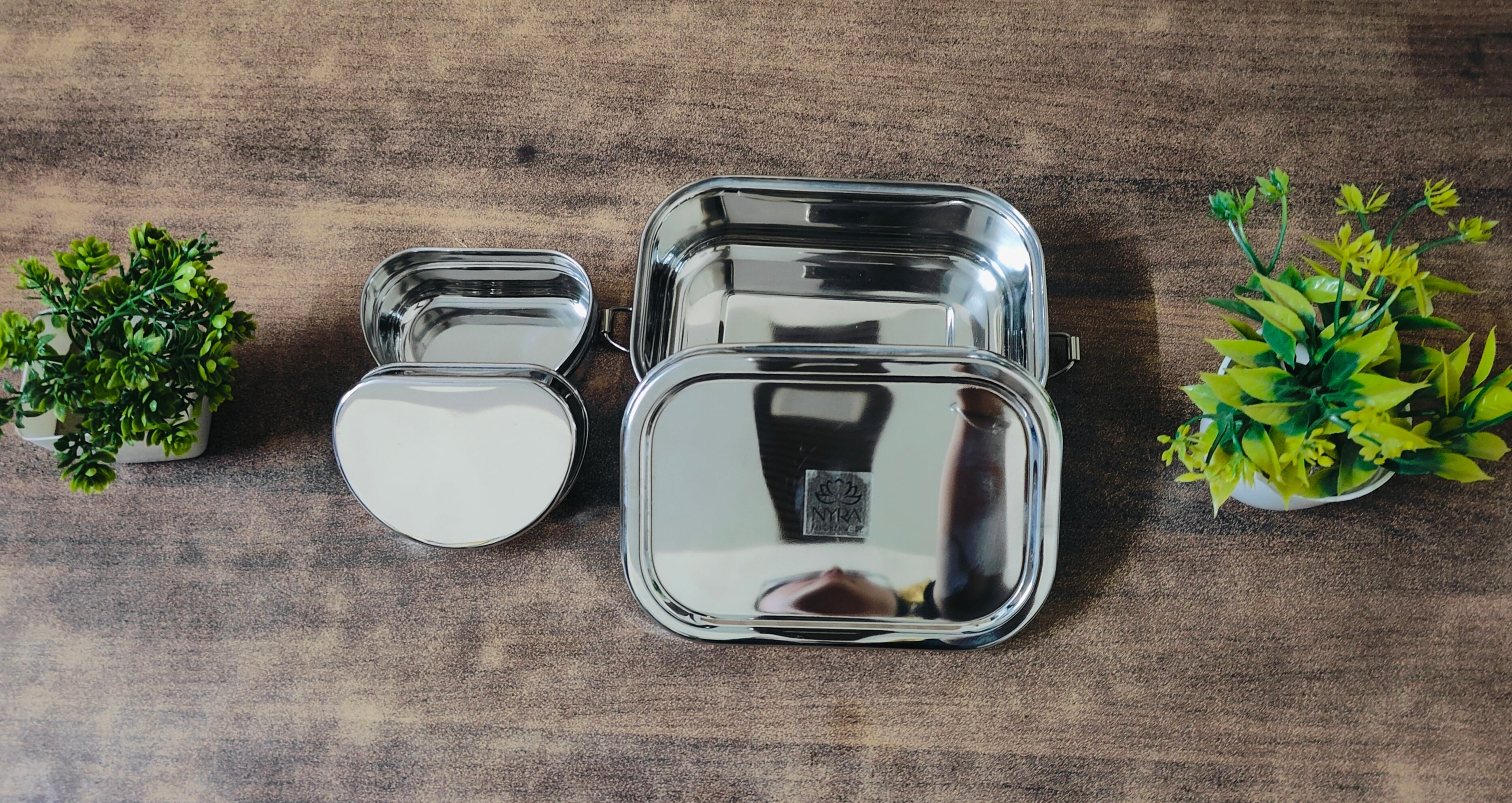 stainless steel lunch box Stainless Steel Lunch Box with locking clips
nyra stainless steel lunch box
 