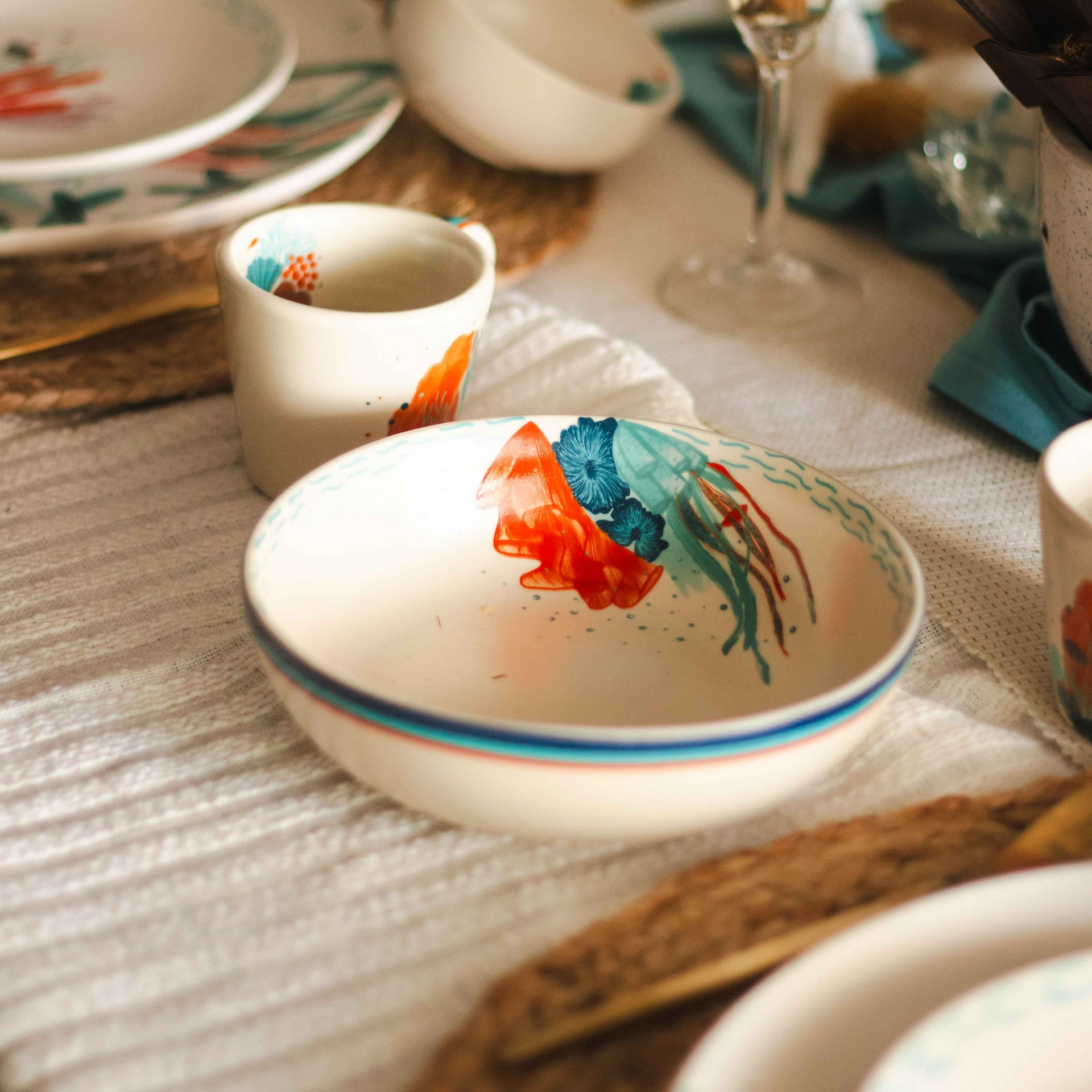 underwater treasures - salad/pasta/cereal Bowl
